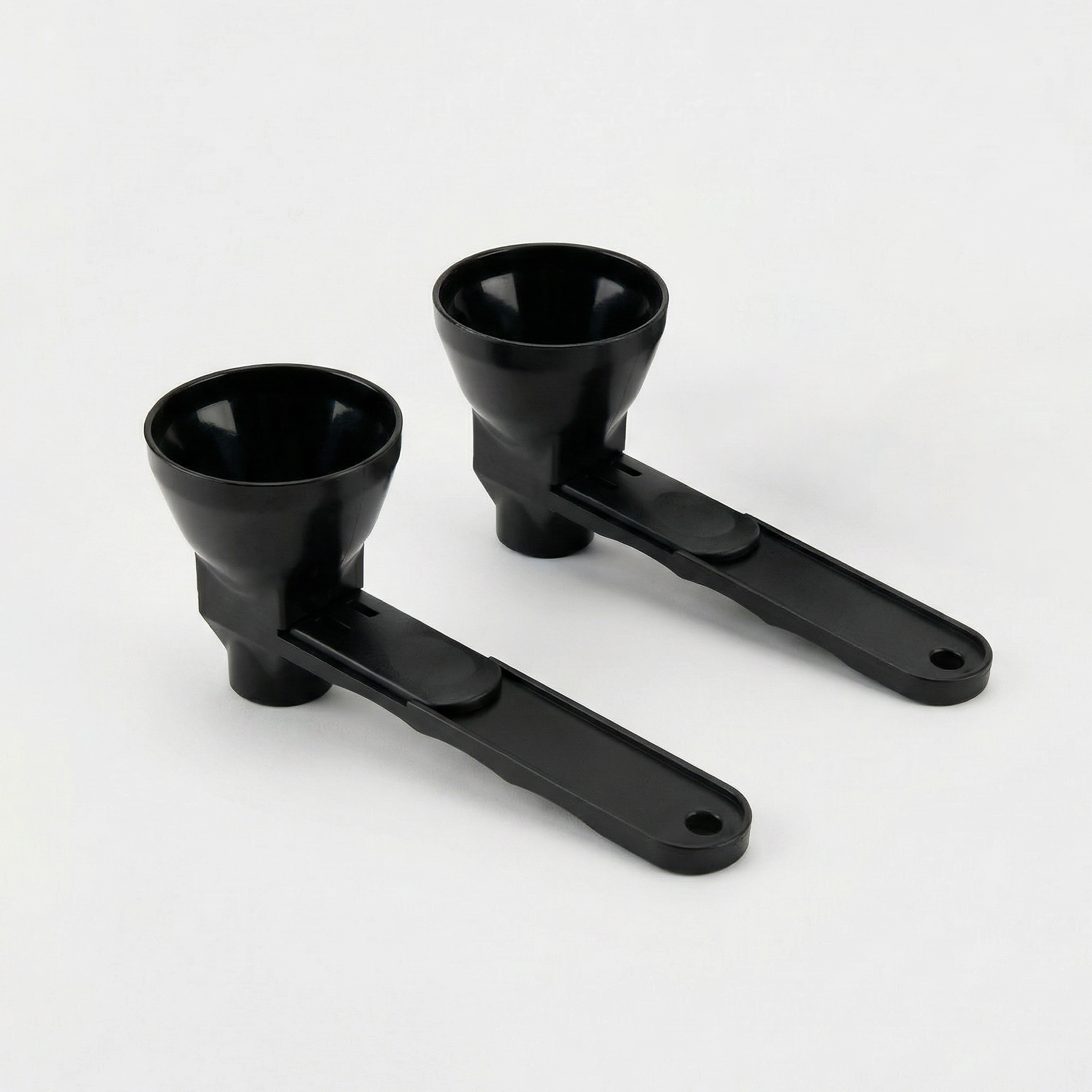 SlideScoop™ – No-Spill Protein & Supplement Funnel